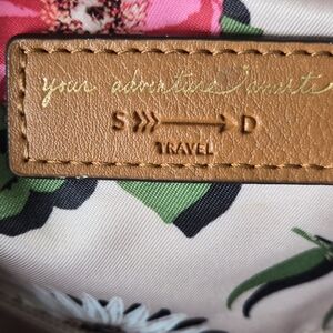 Floral Women's Travel Bag by